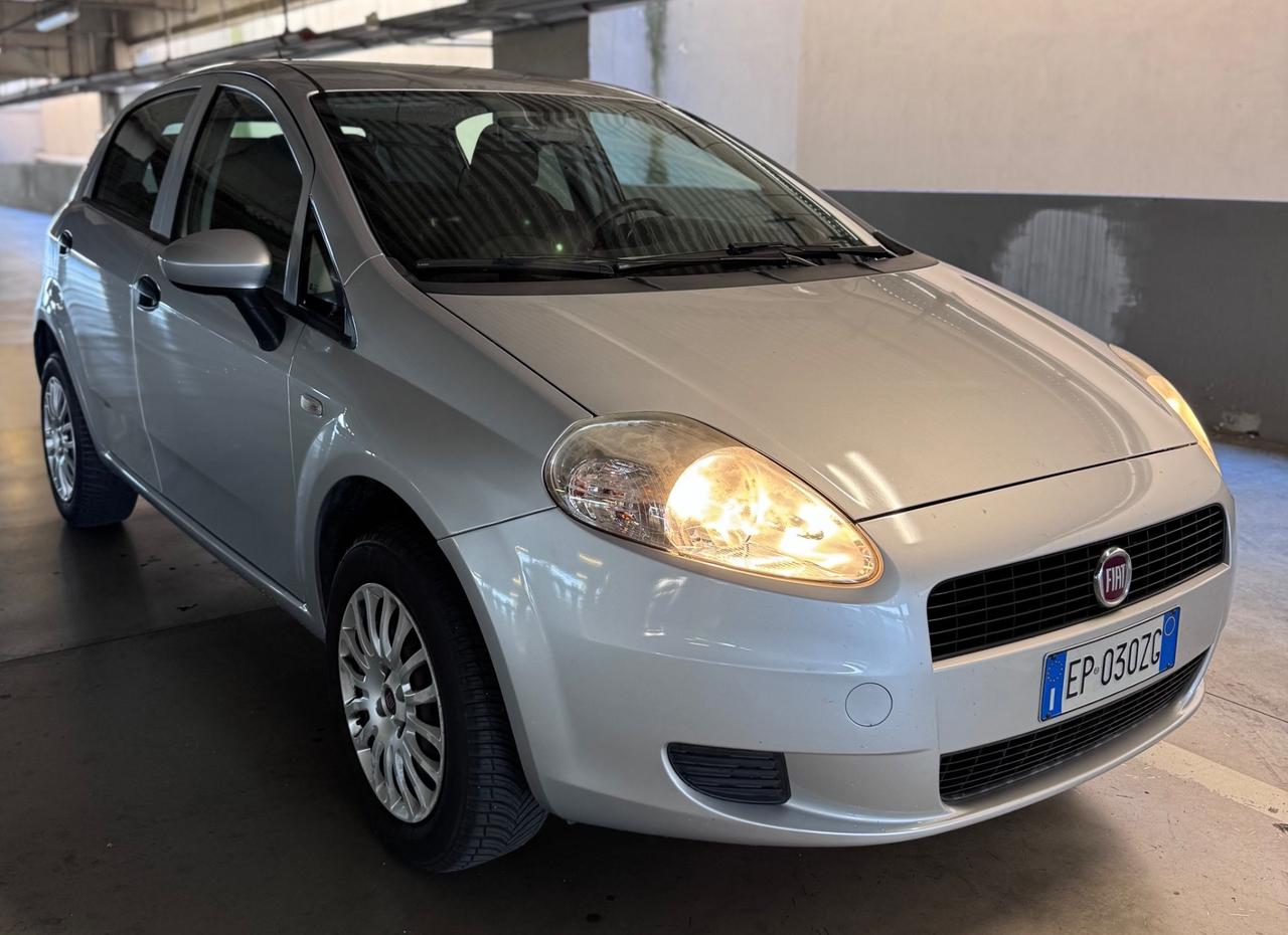 Fiat Grande Punto 1.4 5 porte Actual Natural Power