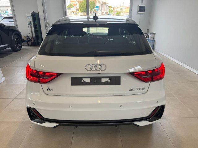 AUDI A1 SPB 30 TFSI S line edition
