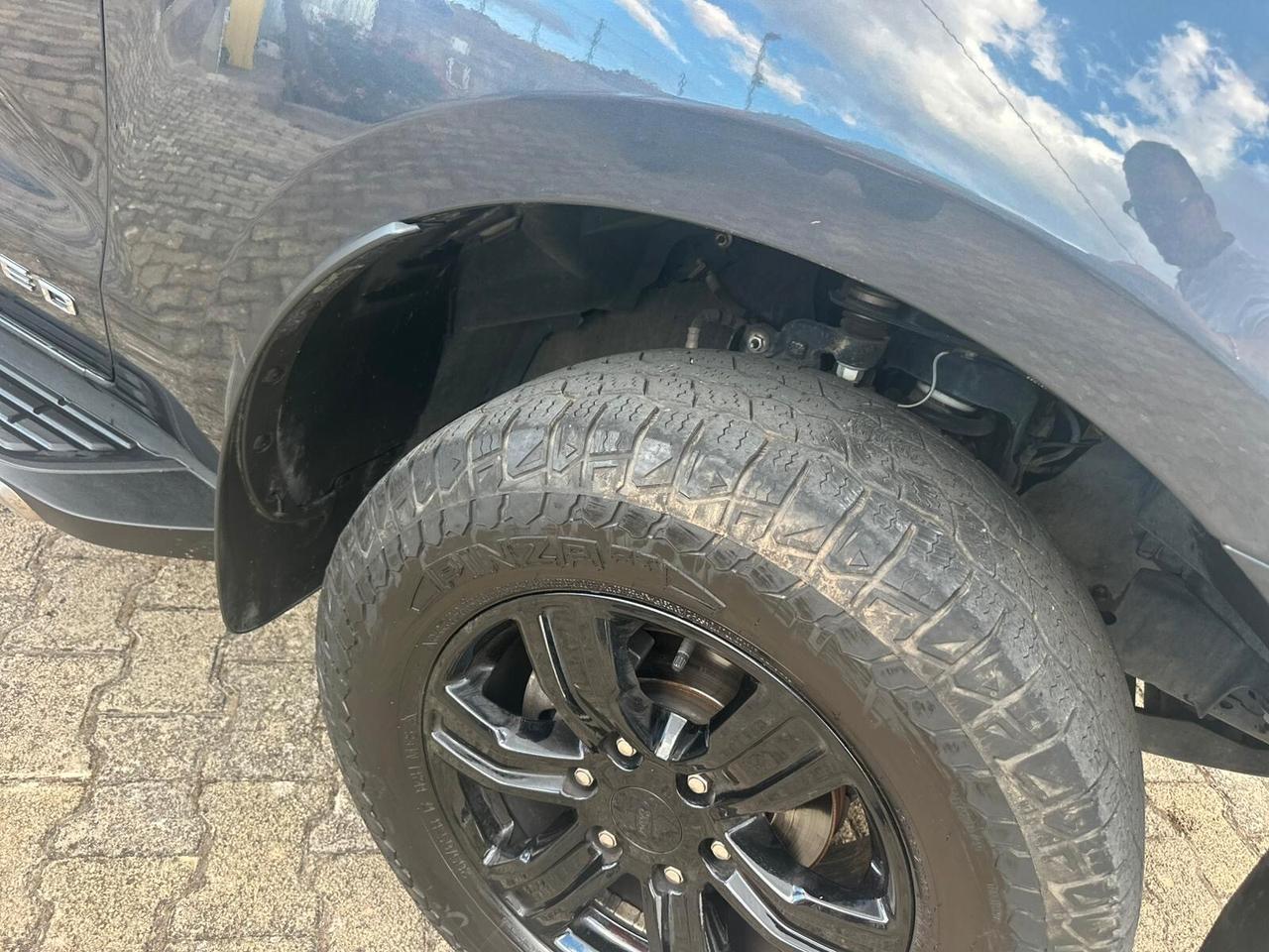 Ford Ranger 2.0 ECOBLUE aut. 213 CV DC Limited 5 posti