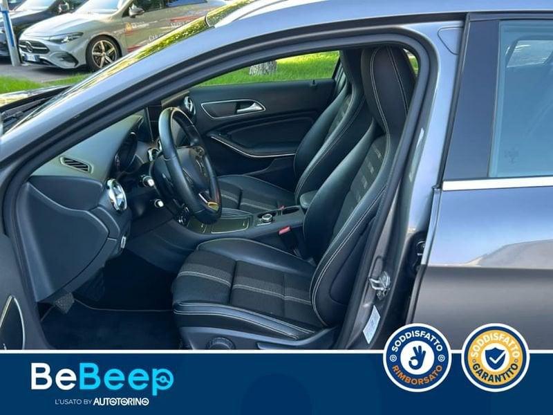 Mercedes-Benz GLA 200 D SPORT 4MATIC AUTO