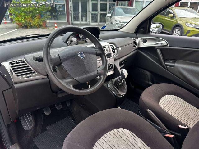 LANCIA Ypsilon Ypsilon II 2007 1.2 8v Oro Plus DP750AW NEOPATENTA