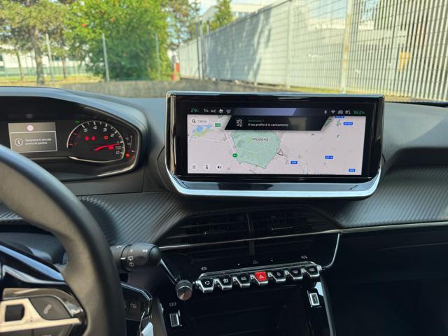 PEUGEOT 2008 PureTech 100CV Active NAVI+RETR.