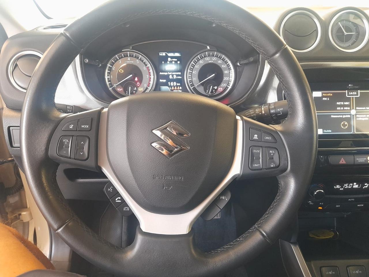 Suzuki Vitara 1.4 Hybrid 4WD AllGrip Top