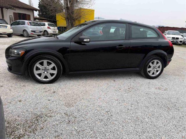 VOLVO C30 1.6 R-Design