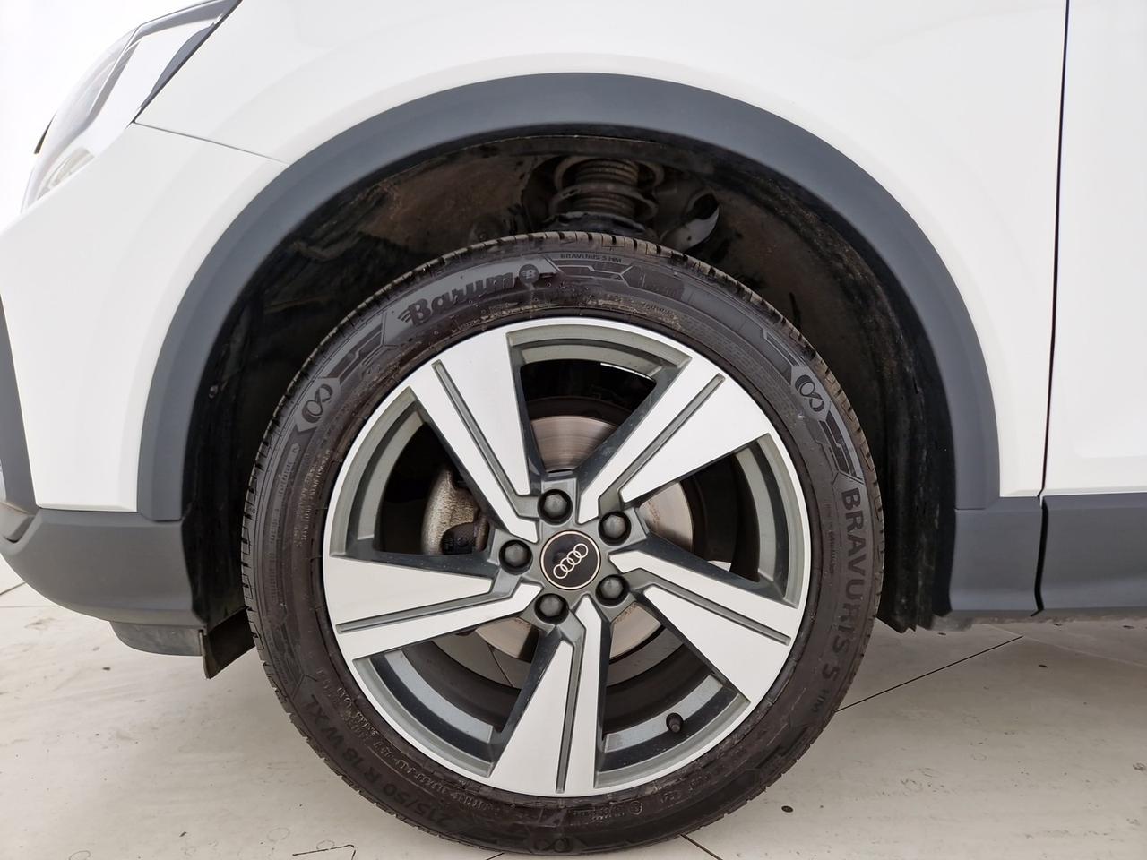 Audi Q2 30 1.0 tfsi admired