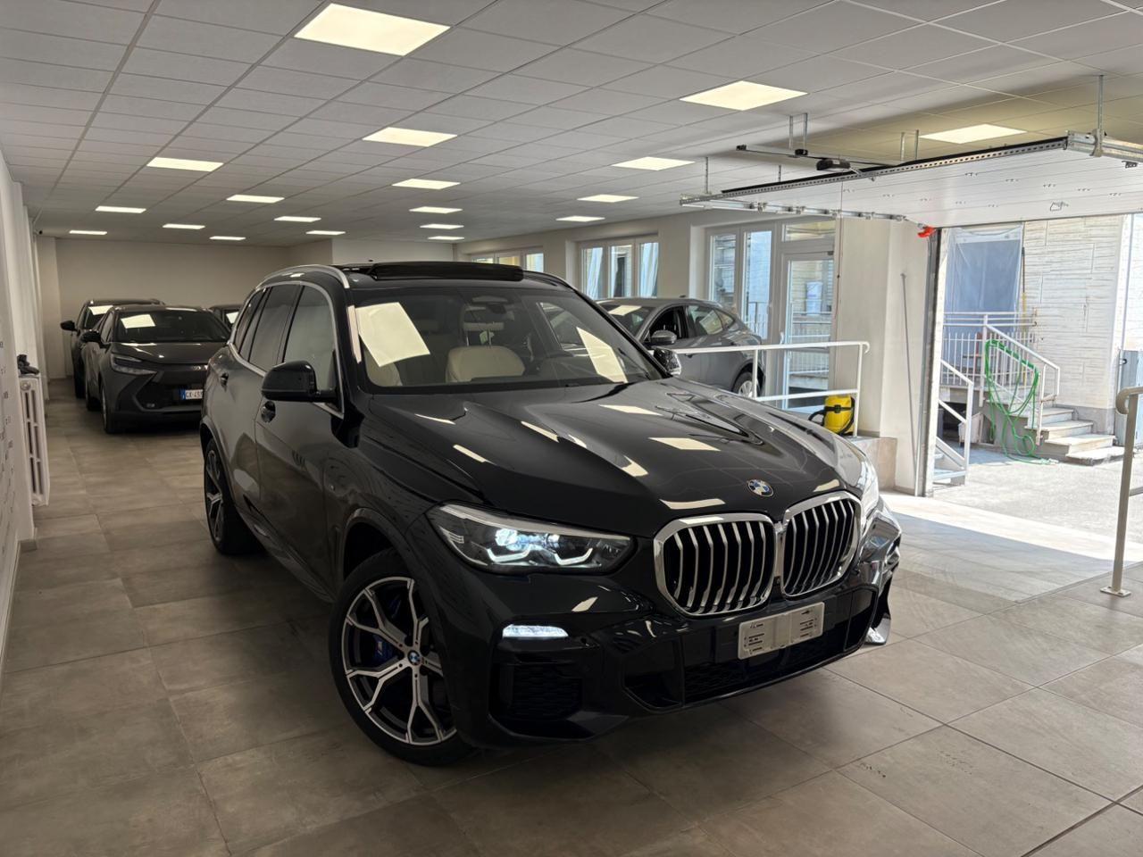 BMW X5 xDrive40d 48V MHEV Msport FULL LED
