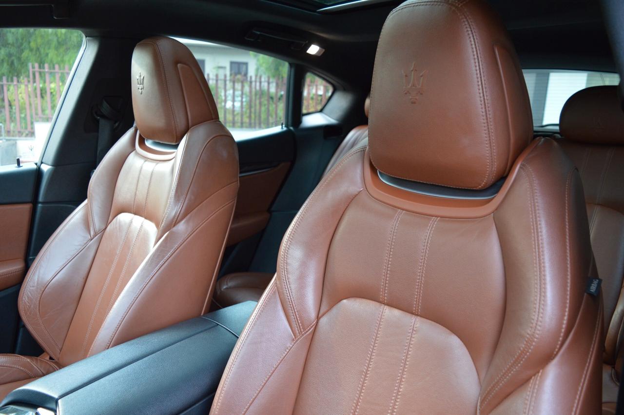 Maserati Levante V6 Diesel 275 CV AWD Granlusso