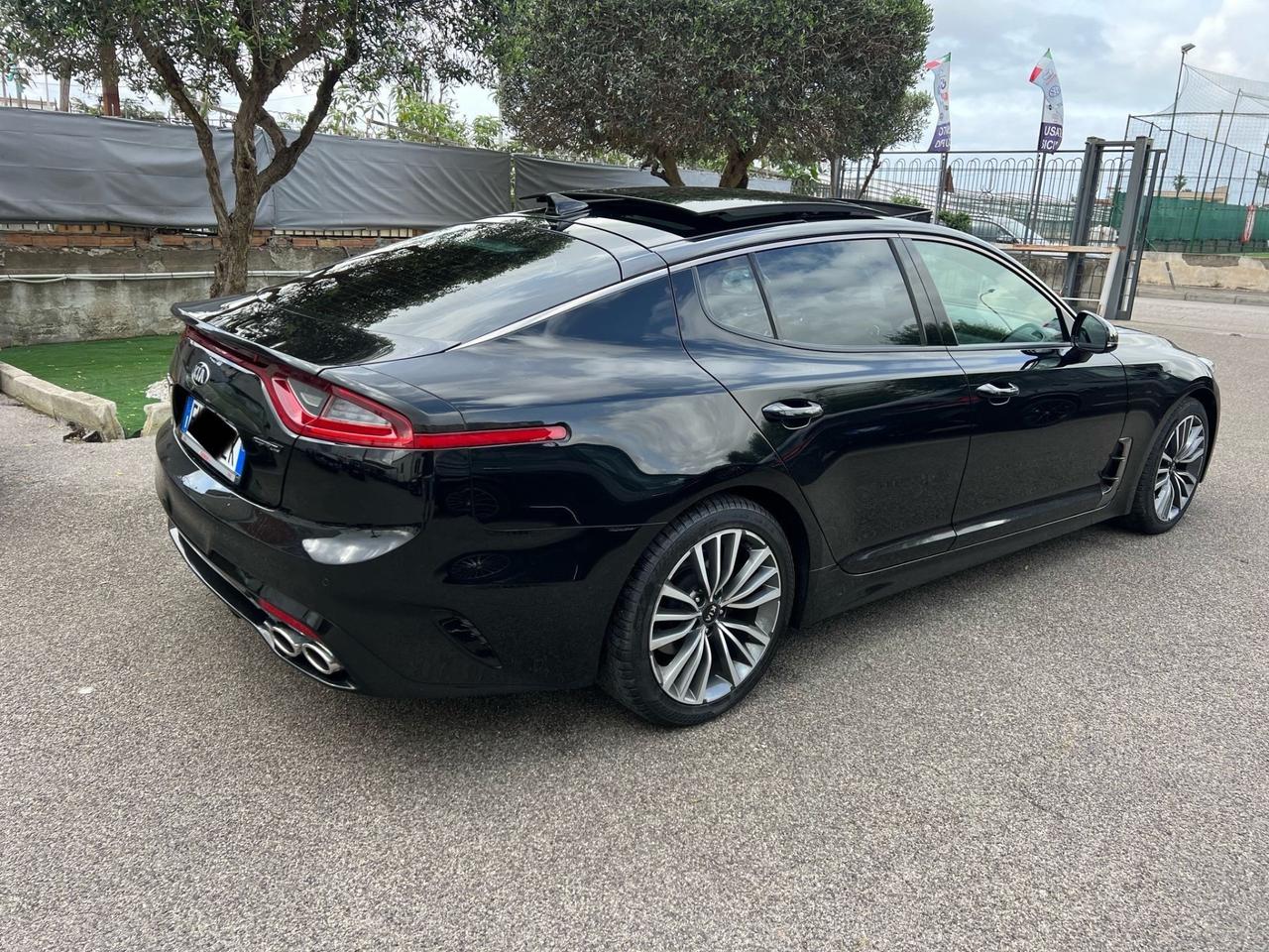 Kia Stinger 2.2 CRDi AT8 GT Line - TETTO