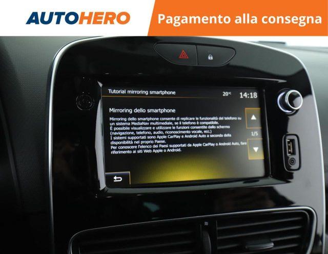 RENAULT Clio TCe 12V 90 CV 5 porte Moschino Intens