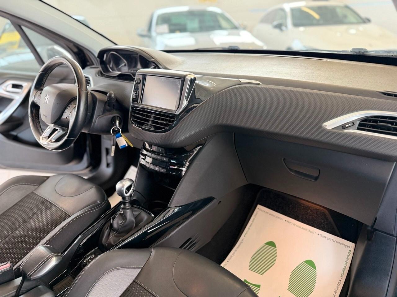 Peugeot 2008 BlueHDi 120 S&S Allure