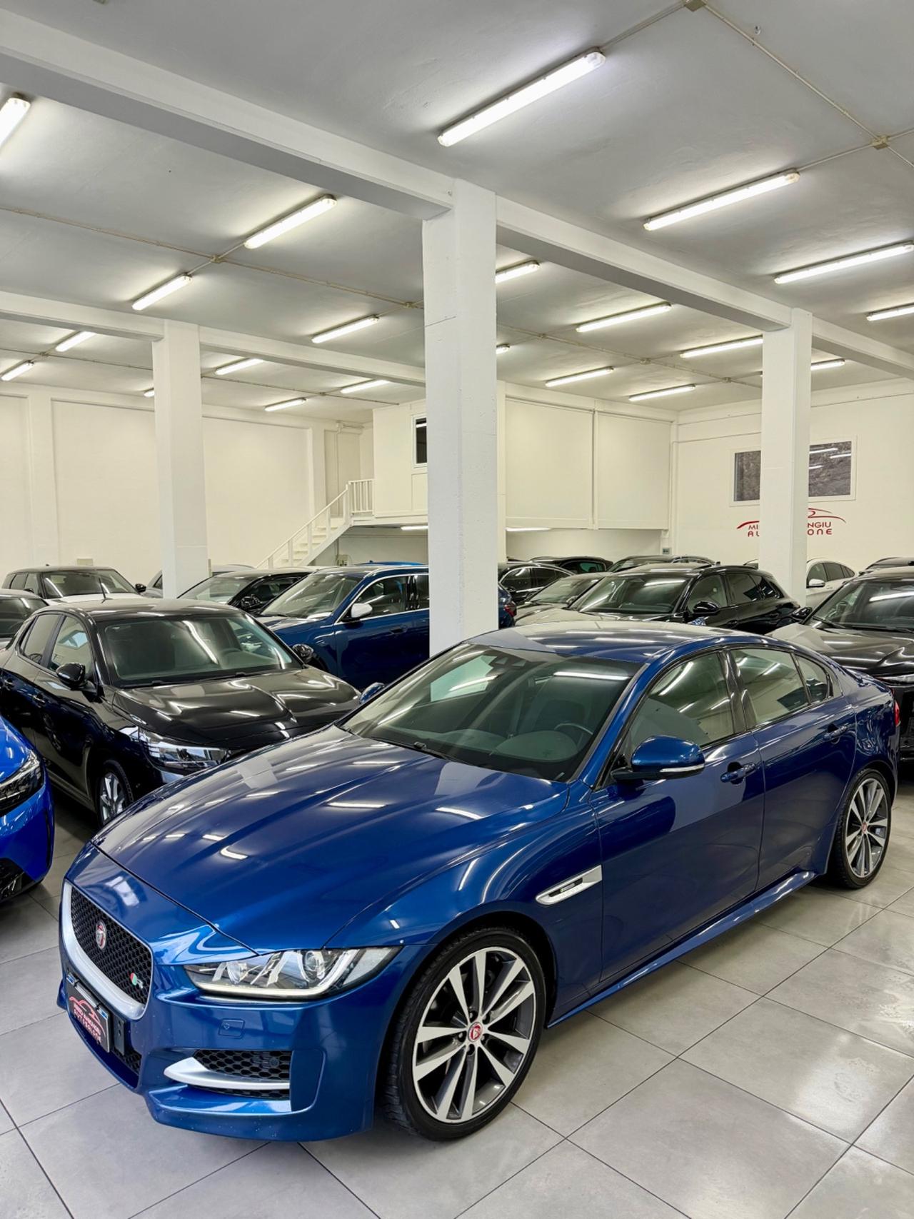 Jaguar XE 2.0 180CV R-Sport FINANZIABILE