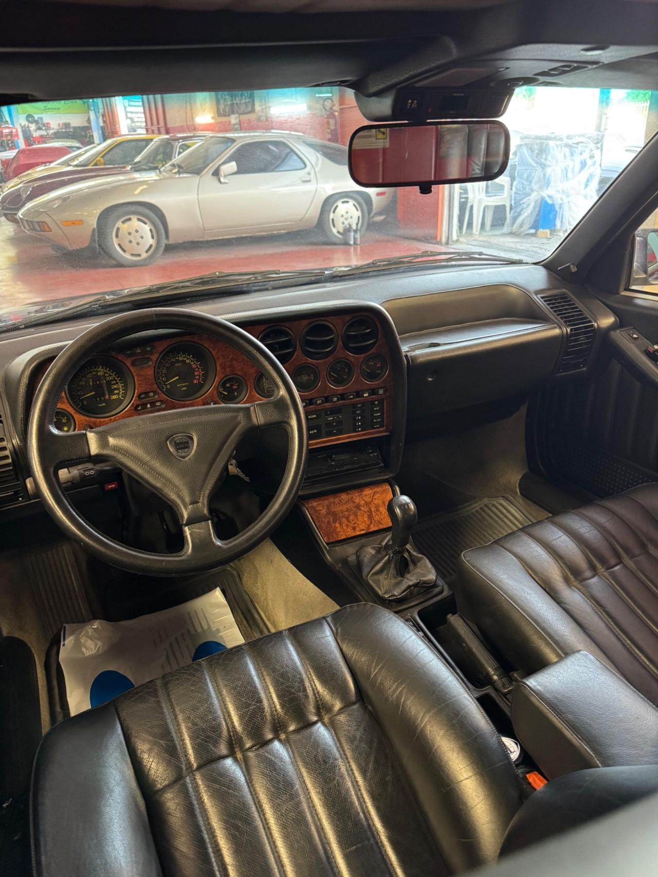 Lancia Thema Ferrari 8.32 PERMUTE