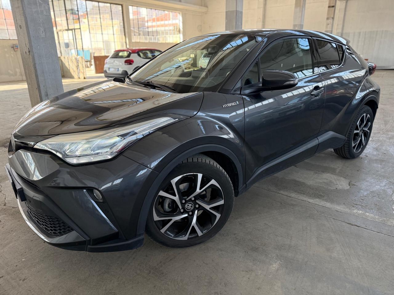 Toyota C-HR 1.8 Hybrid E-CVT Trend