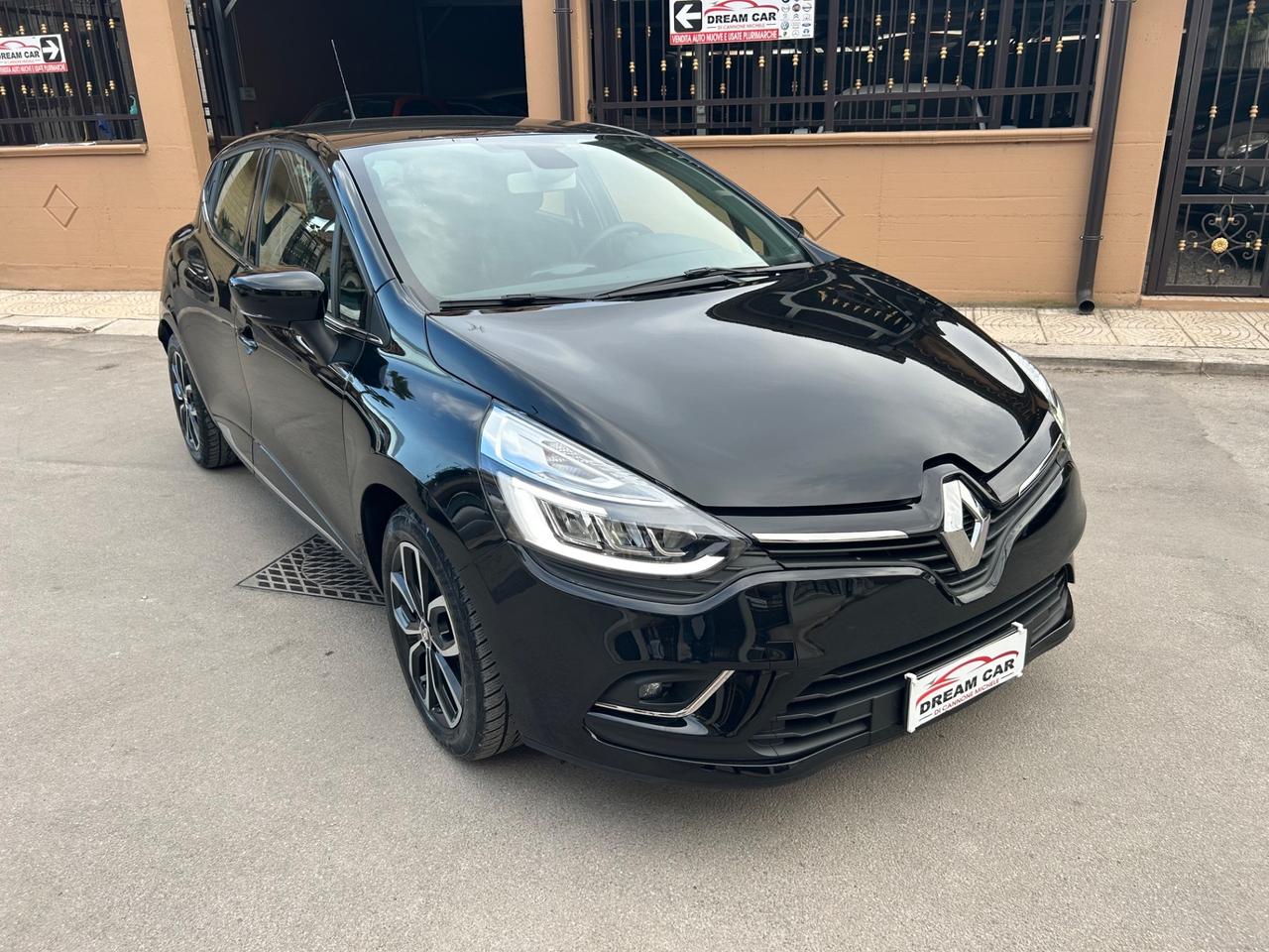 Renault Clio dCi 8V 75 CV 5 porte Moschino Zen