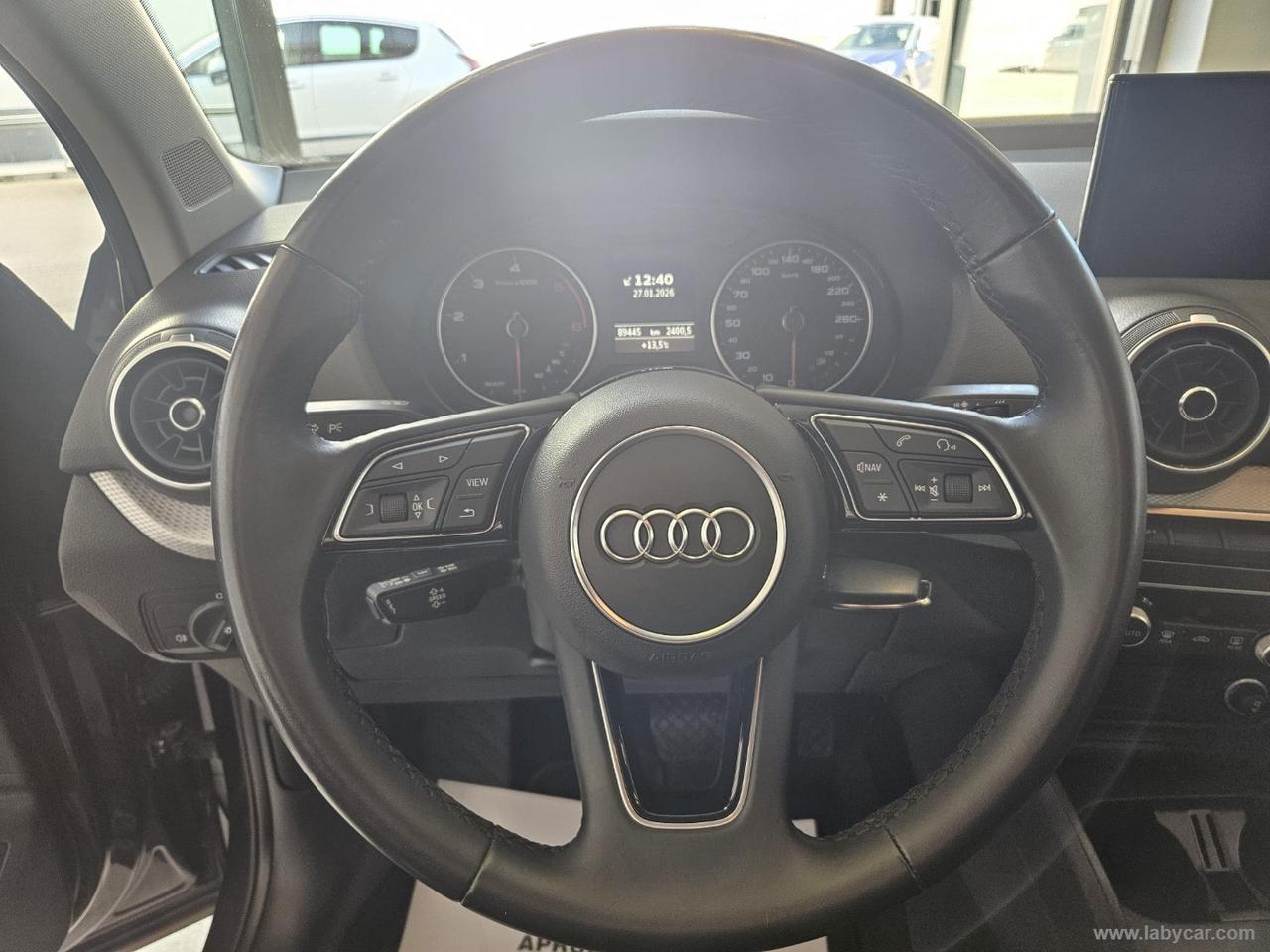 AUDI Q2 30 TDI S tronic Business