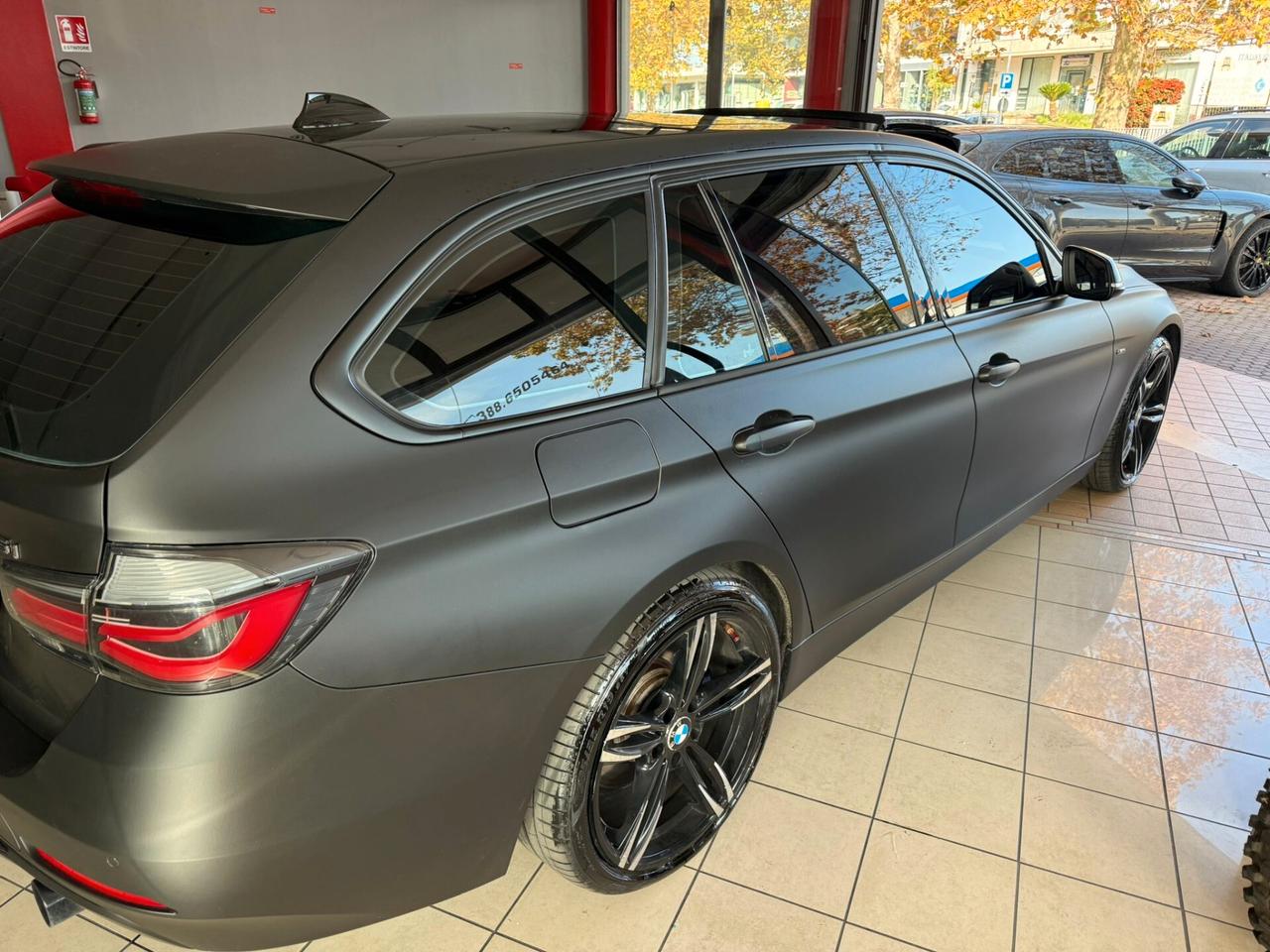 Bmw 335i xDrive Luxury