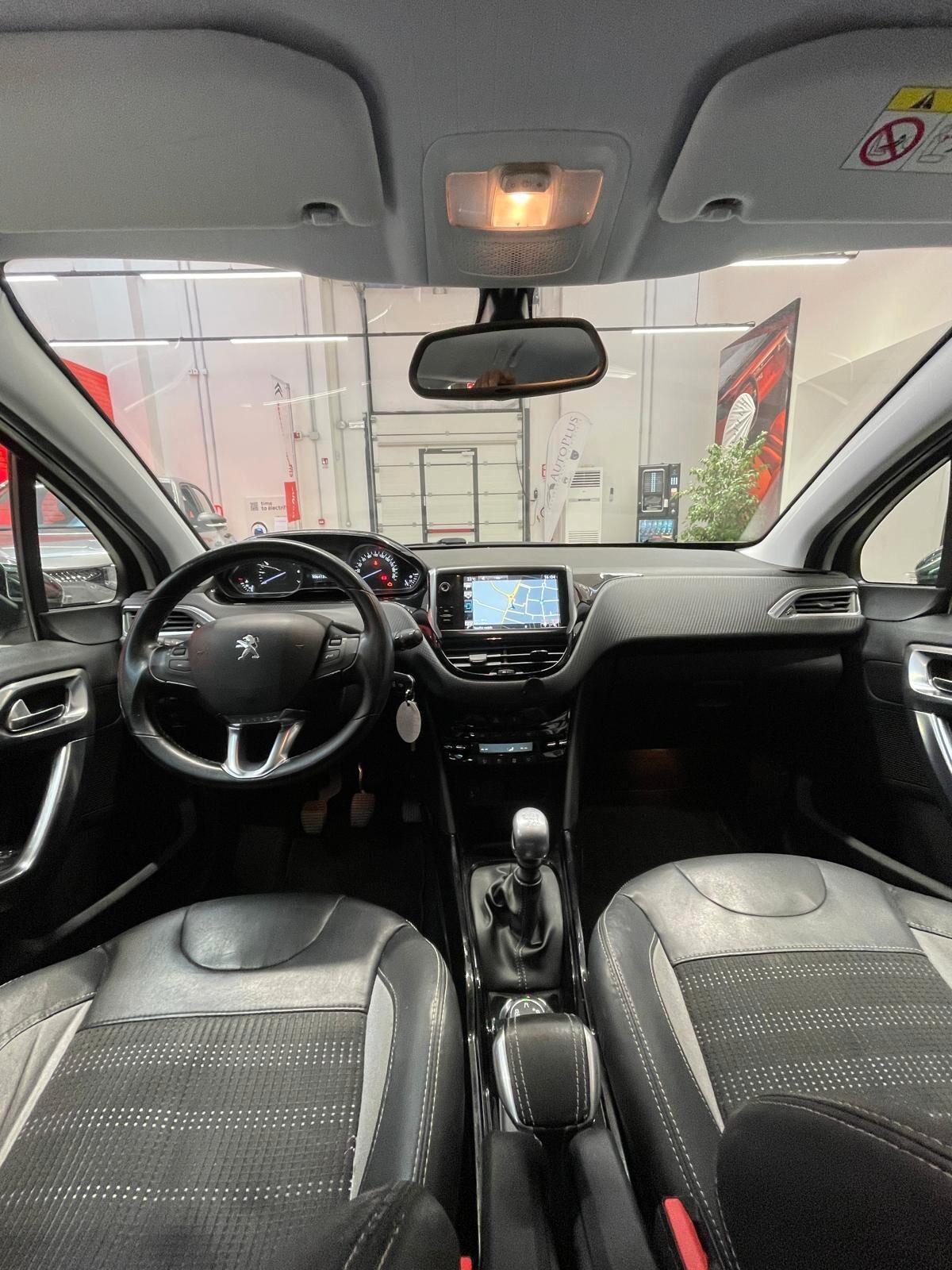 Peugeot 2008 PureTech Turbo 130 S&S Allure