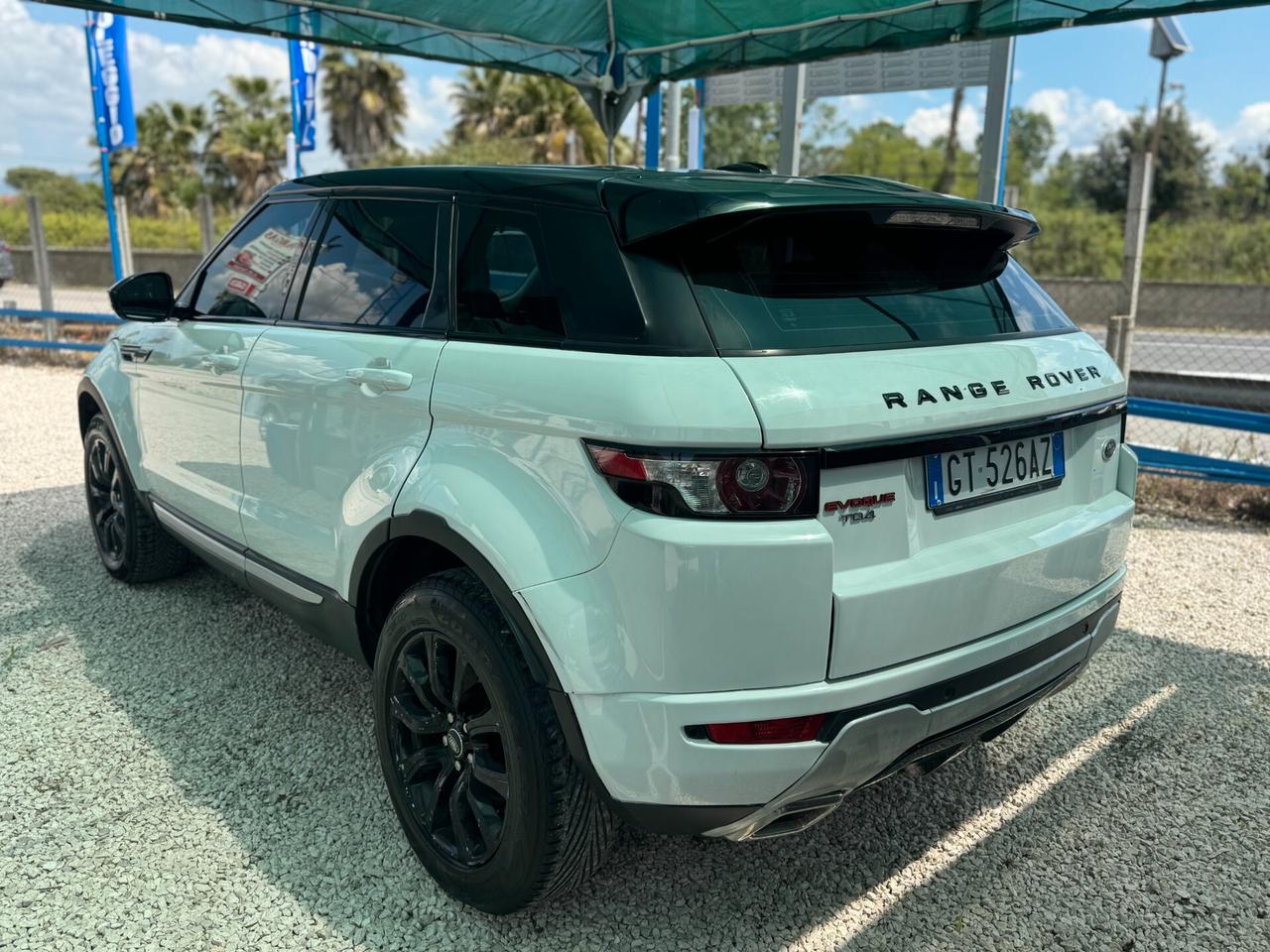 Land Rover Range Rover Evoque Range Rover Evoque 2.2 TD4 5p. Prestige 2015