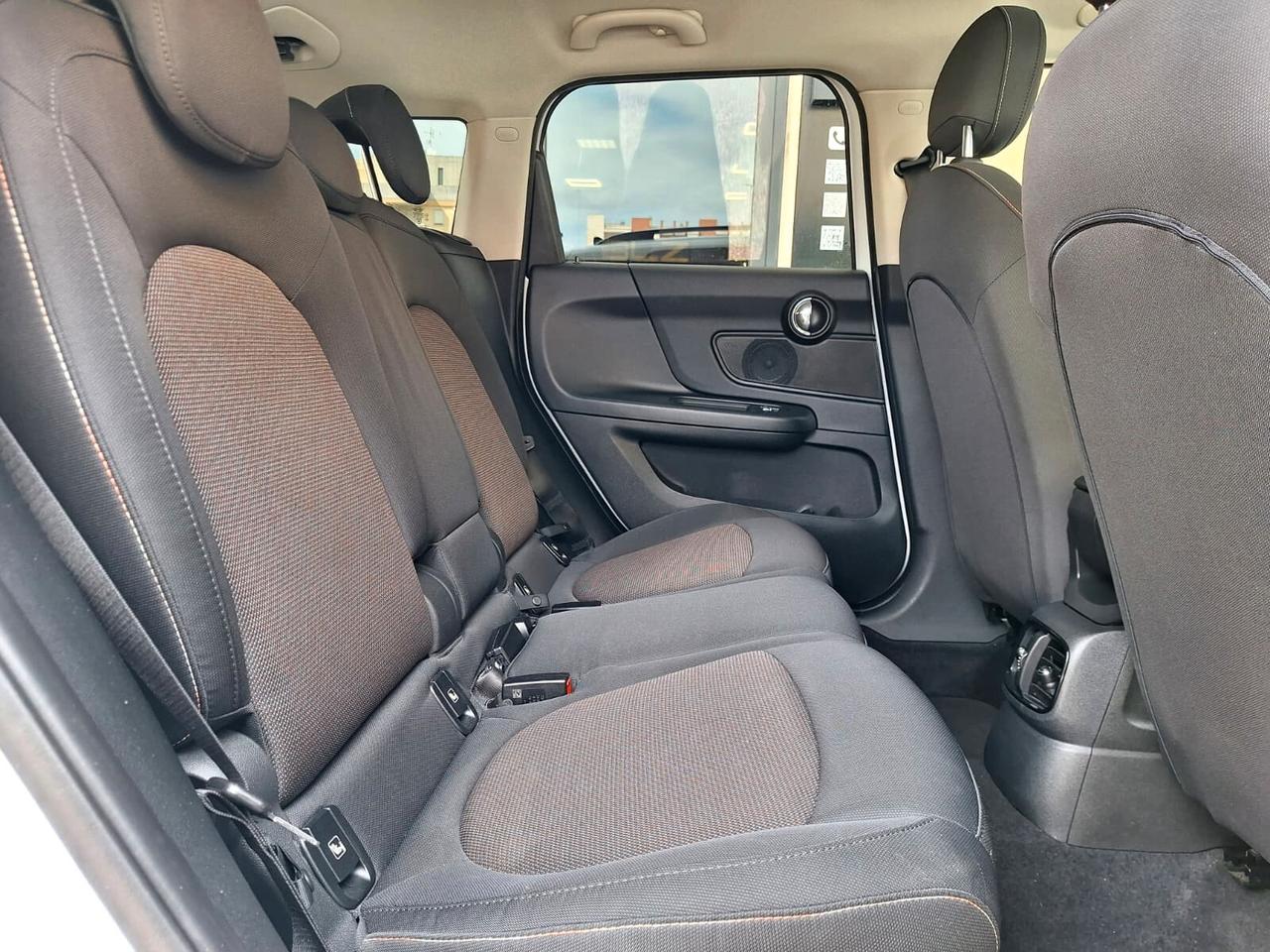 Mini Cooper Countryman 1.5 One D Hype