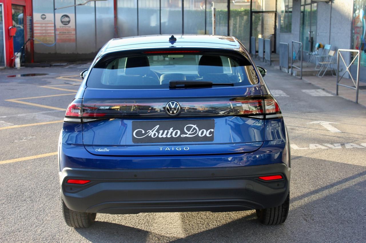 Volkswagen Taigo Life 1.0 TSI NAVY CLIMA AUTO BI-ZONA