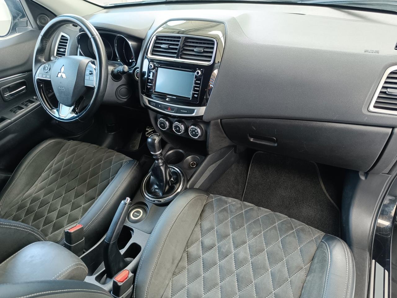 Mitsubishi ASX 1.6 DI-D 114 CV 4WD Intense