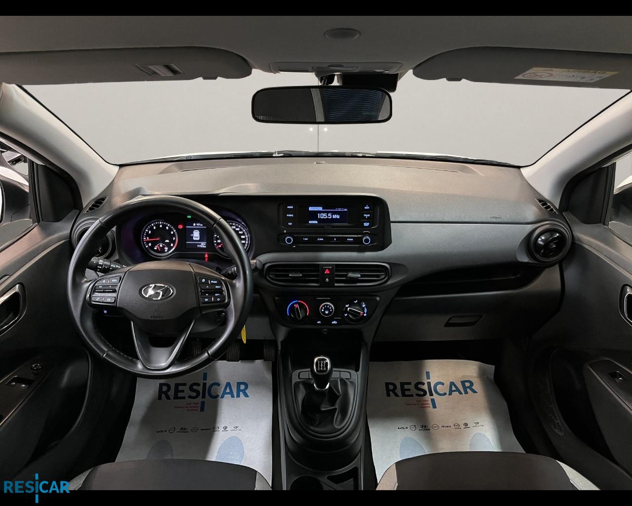 HYUNDAI i10 1.0 mpi Tech IDONEA NEOPATENTATO