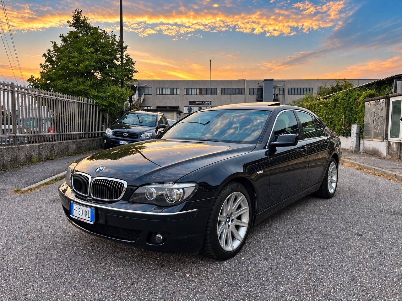 BMW 740I V8 BENZINA STUPENDAAAA