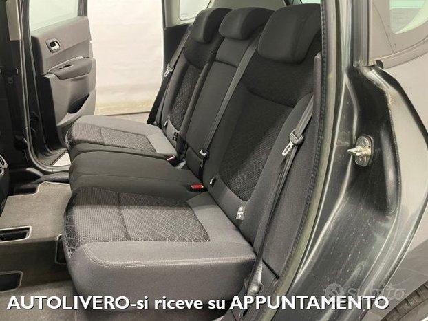 PEUGEOT 3008 1.6 HDi 115CV Active