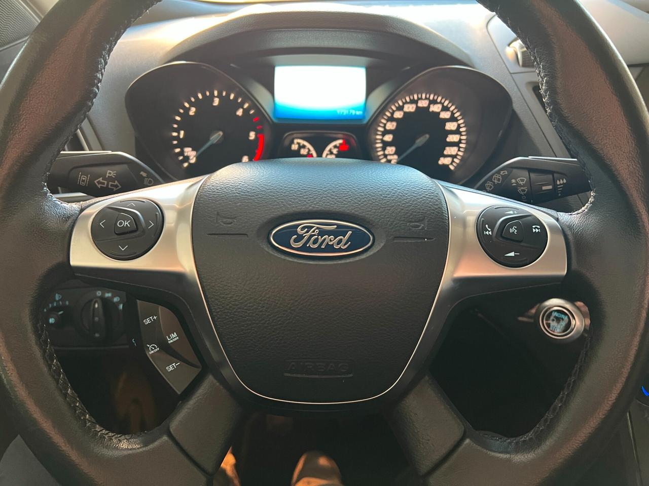 Ford Kuga 2.0 TDCI 120 CV S&S 2WD Titanium