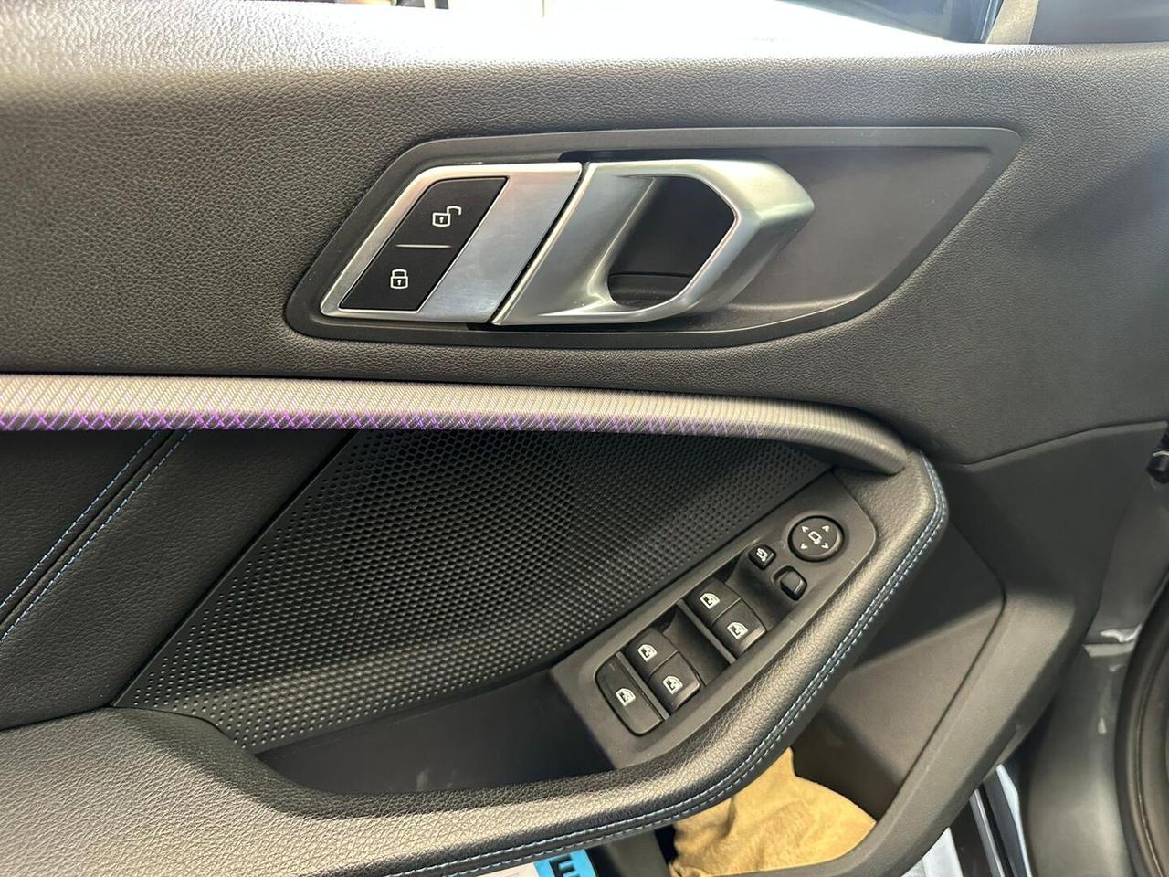 BMW Serie 1 118d M-Sport C18" Apple Car Led msport 150cv