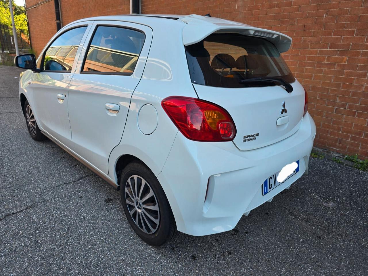 Mitsubishi Space Star Space Star 1.2 Invite GARANZIA CASA MADRE!