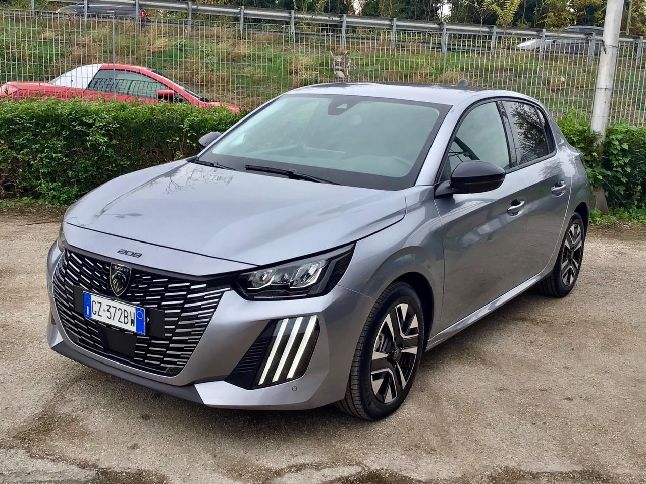 Peugeot 208 1.2 100cv 5p Allure