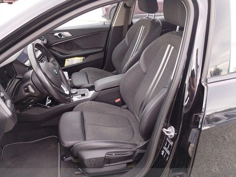 BMW Serie 1 F40 Benzina 118i Sport 140cv auto