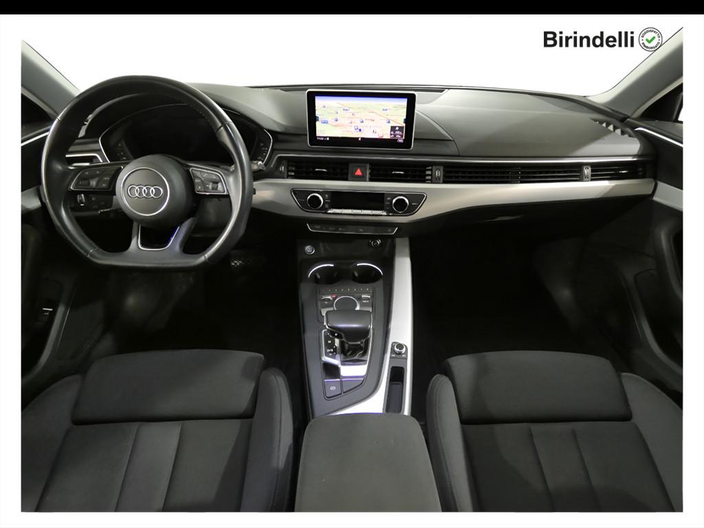 AUDI A4 5ª serie - A4 Avant 30 TDI S tronic Business