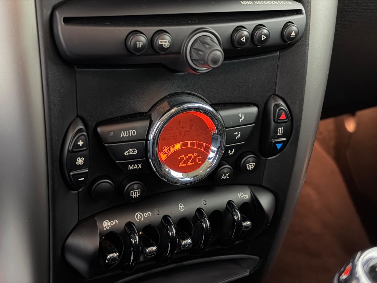 Mini Countryman Cooper D 1.6 Neopatentati