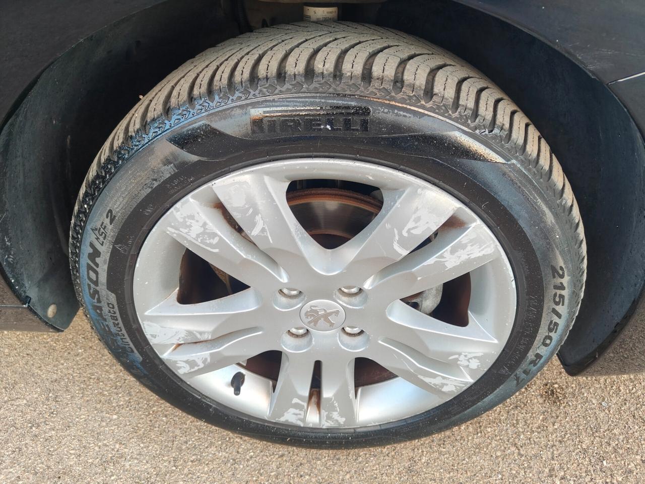 Peugeot 5008 1.6 e-HDi 115CV S&S ETG6 Allure