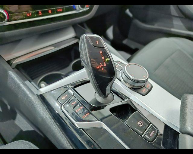 BMW 520 d xDrive Touring Business