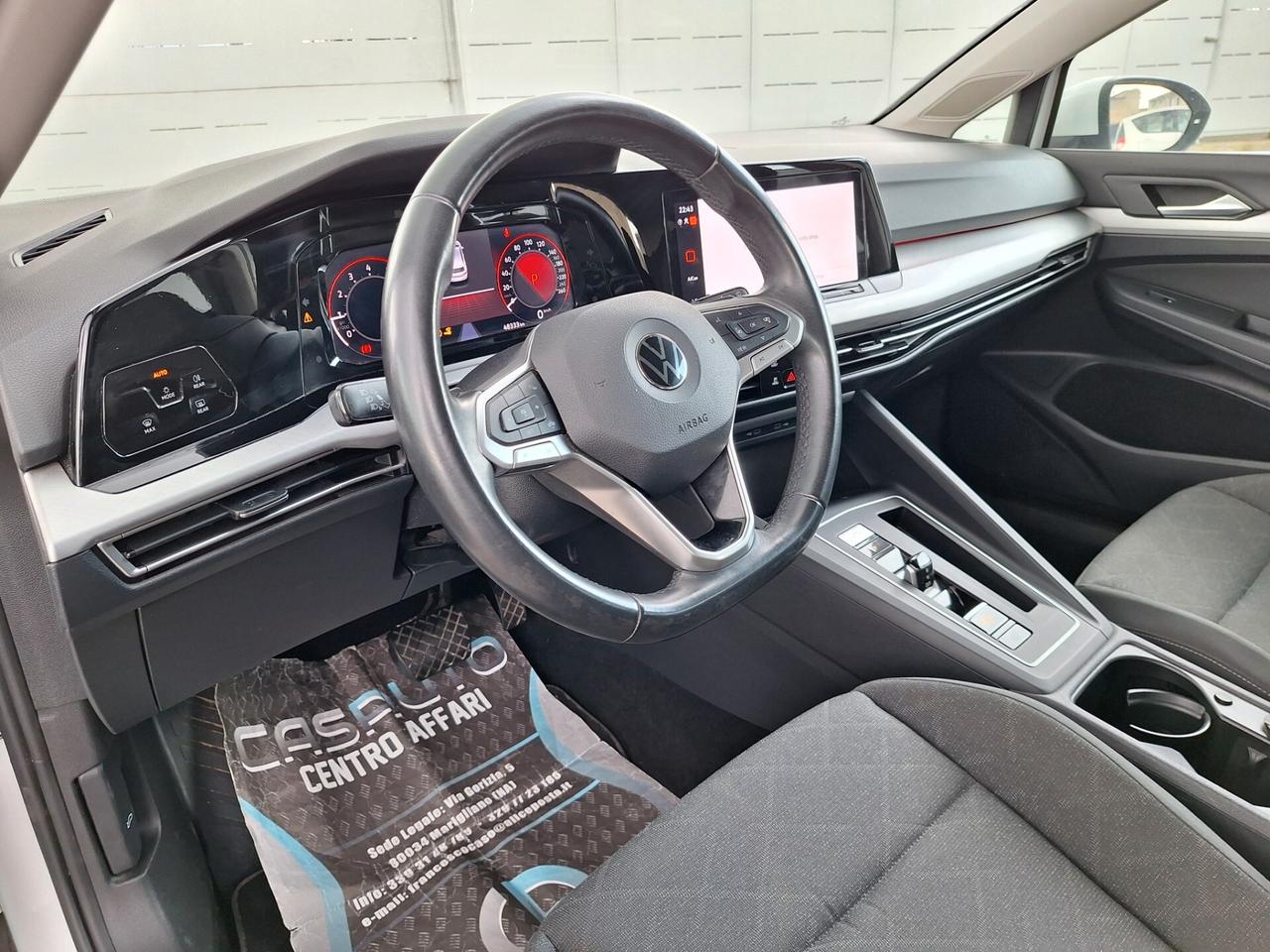 Volkswagen Golf 1.0 eTSI EVO DSG Life