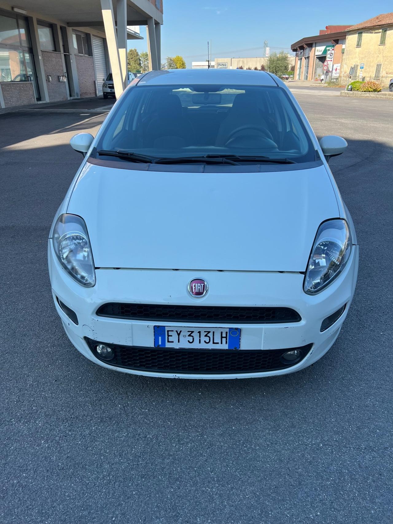 Fiat Punto 1.4 8V 5 porte Easypower Lounge- GPL-