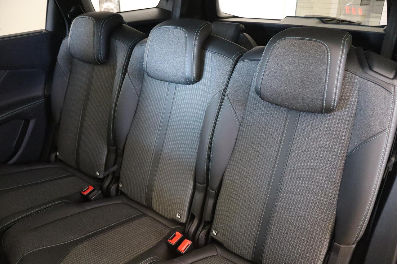PEUGEOT 5008 1.5 BLUEHDI 130 CV 7 POSTI ALLURE PACK EAT8 CATENA 8 mm