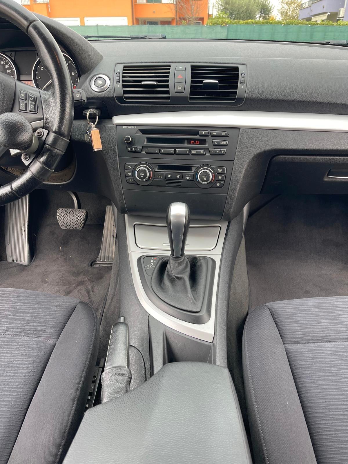 Bmw 120i cat 5 porte Futura AUTOMATICA