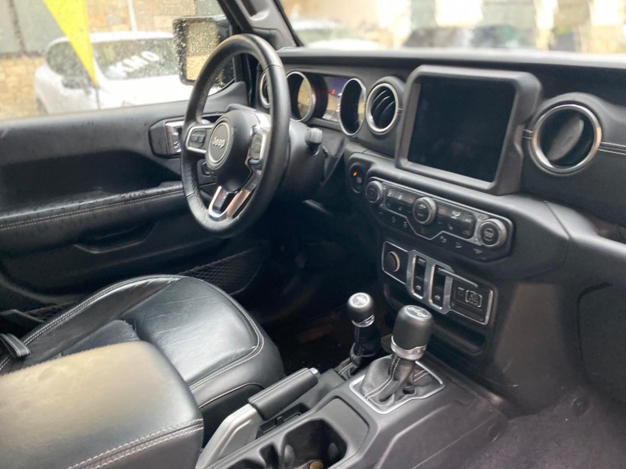 Jeep Wrangler 2.8 CRD DPF Sahara Auto 2018