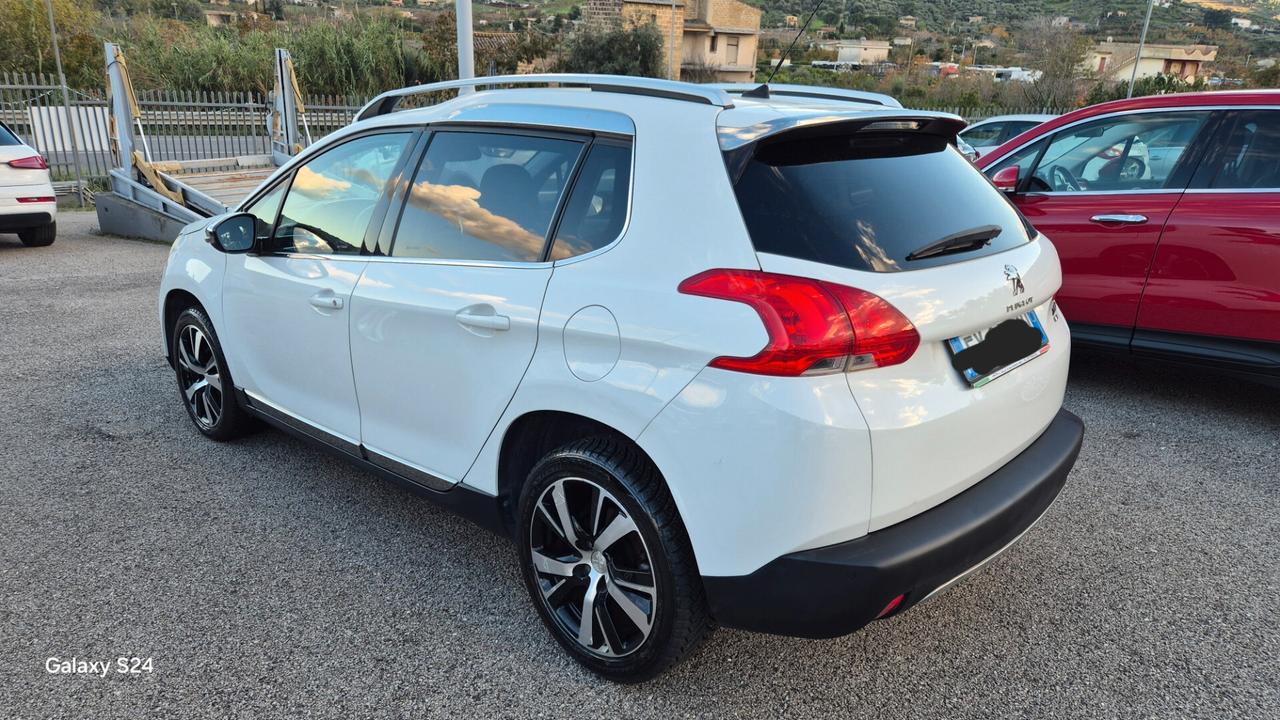 Peugeot 2008 BlueHDi 100 Allure