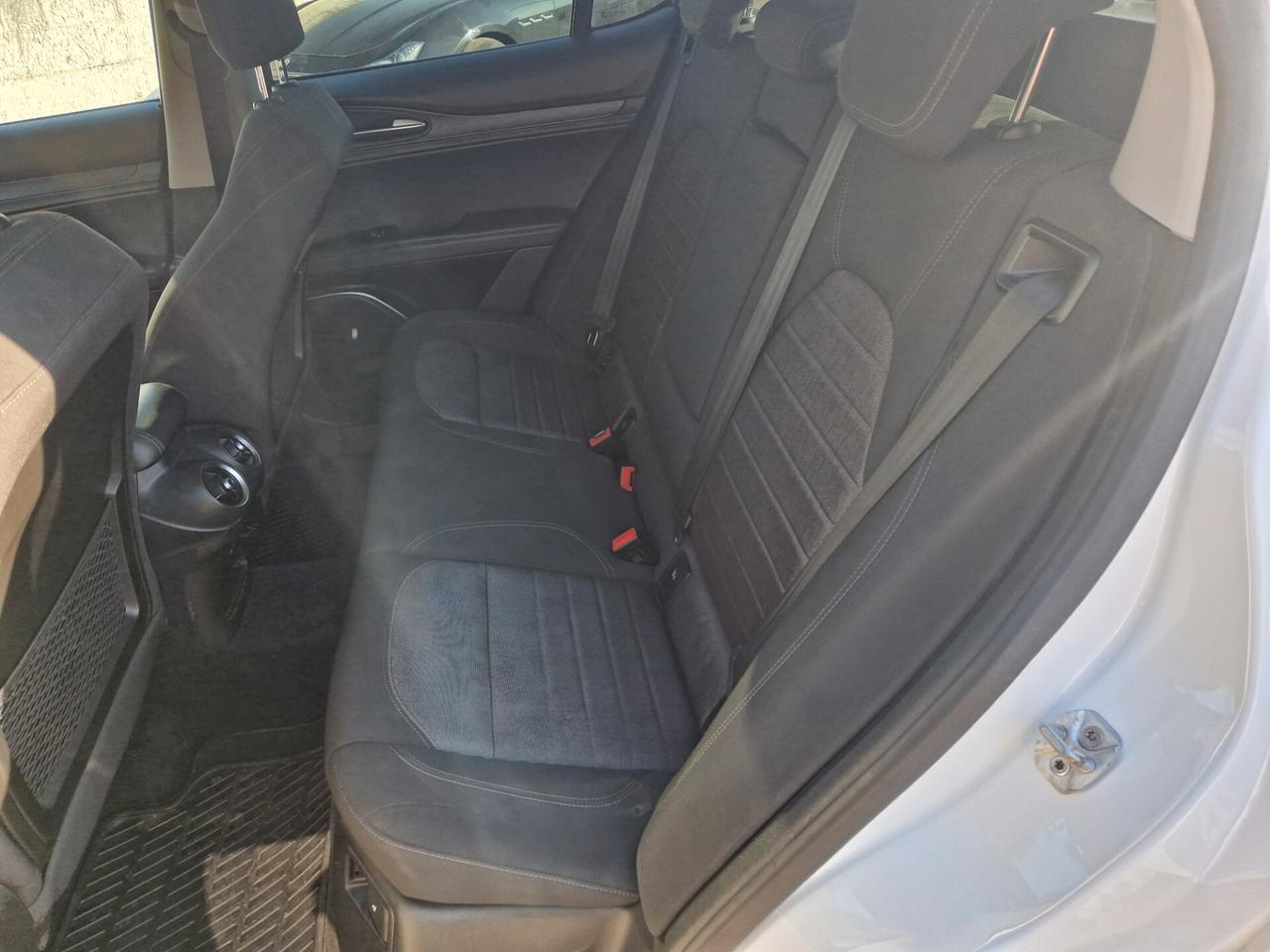 Alfa Romeo Stelvio 2.2 Turbodiesel 180 CV AT8 Q4 Executive-2019