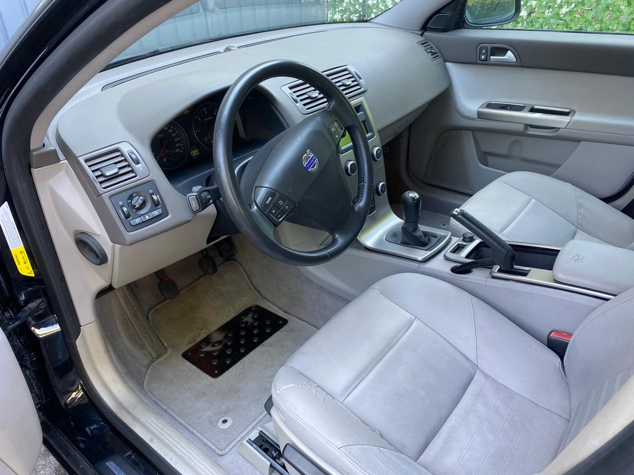 Volvo S40 1.6 D cat Momentum