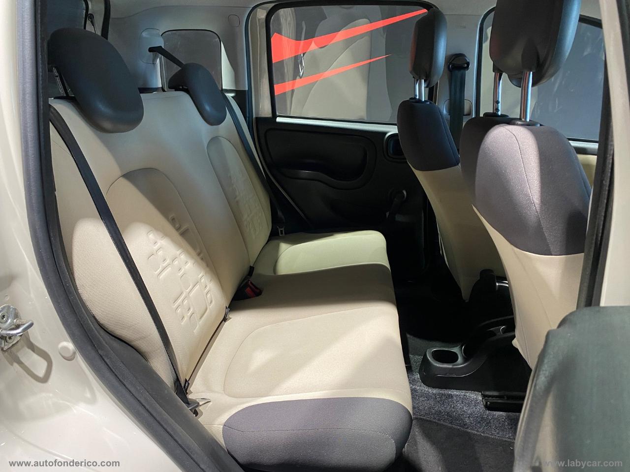 FIAT Panda 0.9 TwinAir Turbo Nat. Pow. Lounge