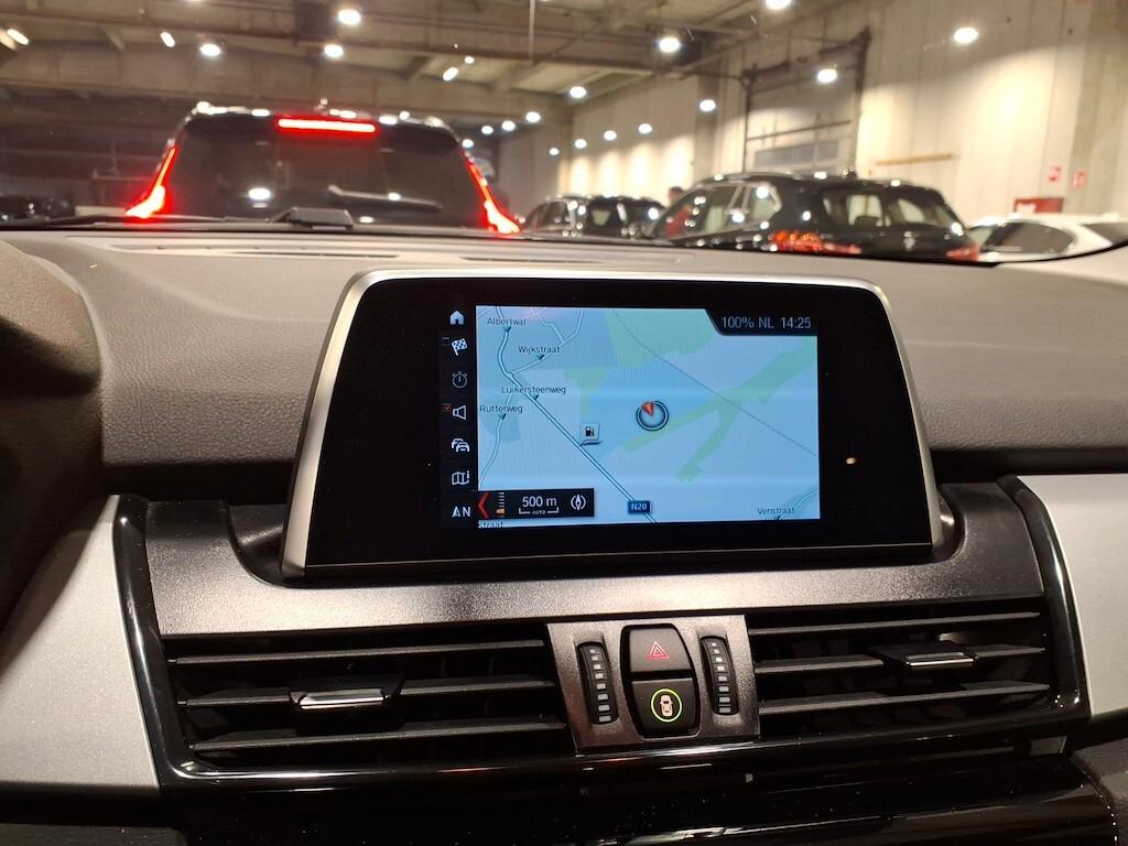 BMW 216D ACTIVE TOURER 116CV STEPTRONIC BUSINESS ADVANTAGE ( FARI LED - PELLE - CRUISE - NAVI - PDC - TELECAMERA POST. )