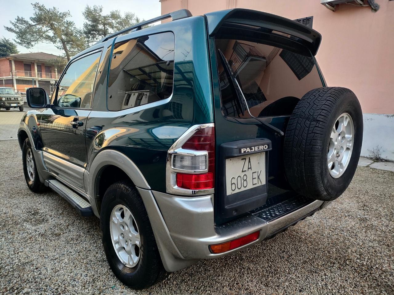 Mitsubishi Pajero 3.2 16V DI-D 3p. GLS1