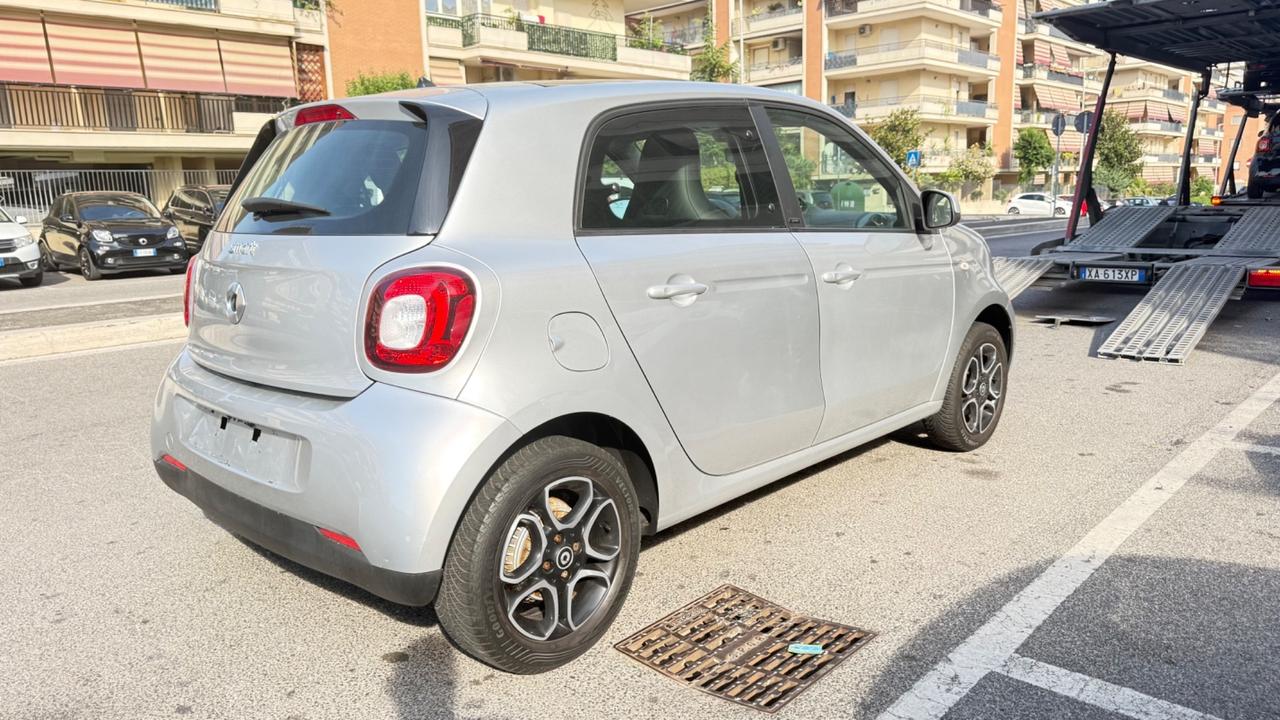 Smart ForFour 90 0.9 Turbo Prime NAVI PANORAMA PDC SEDILI RISCALDATI CERCHI 15
