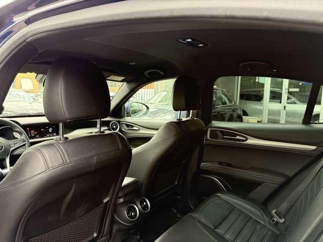 Alfa Romeo Stelvio 2.2 t Q4 210cv auto my19